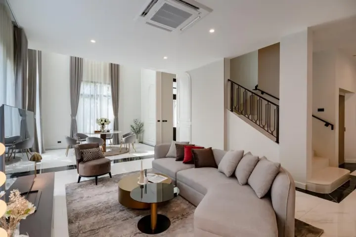 Property photos for Cinq Royal Krungthep Kreetha