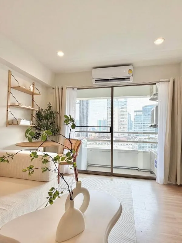 Property photos for Thonglor Tower