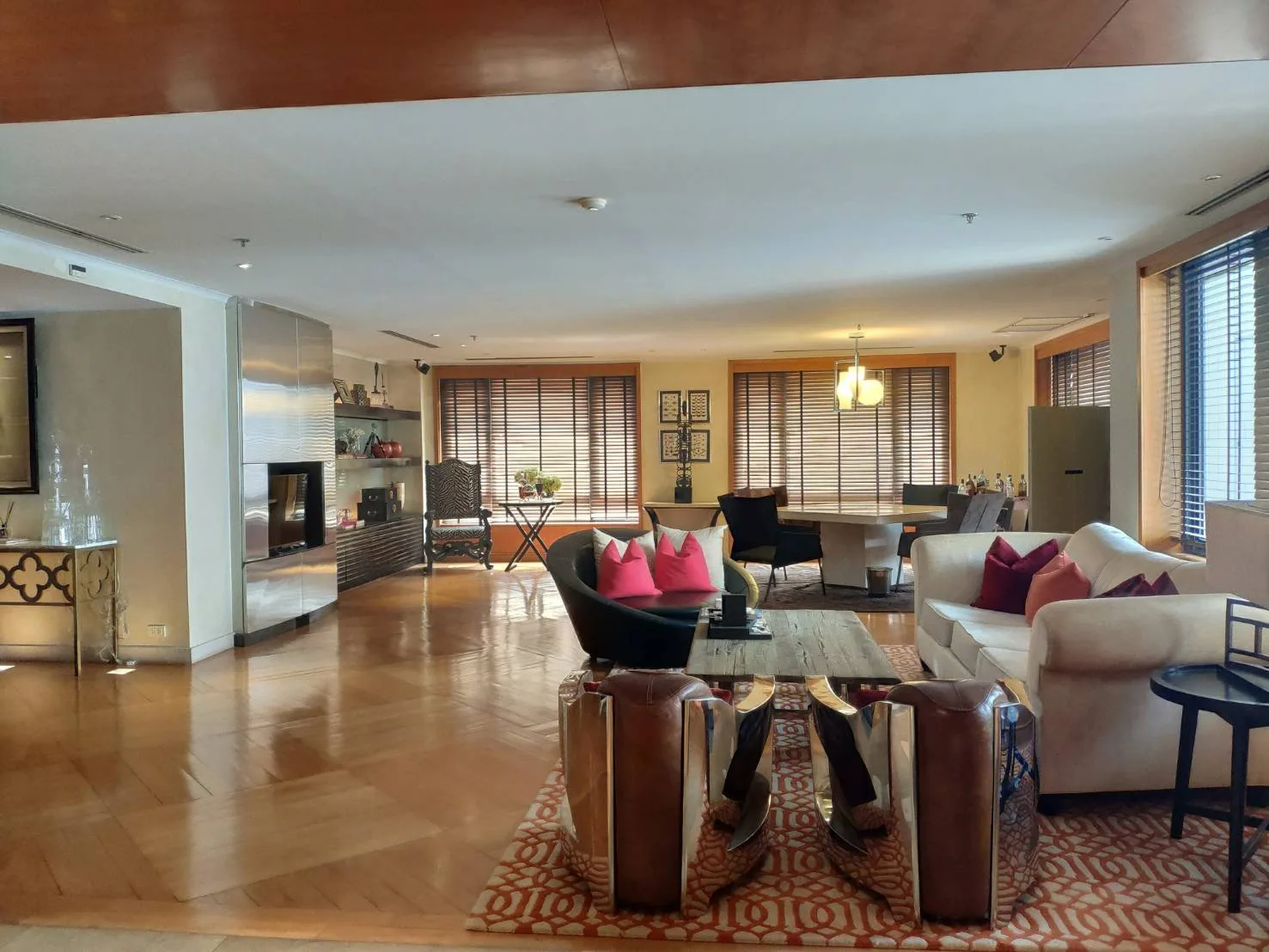 Property photos for Baan Piya Sathorn