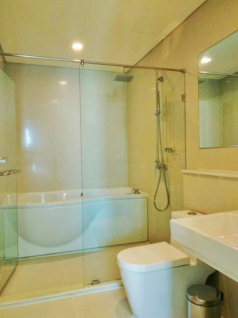 Property photos for Ivy Thonglor