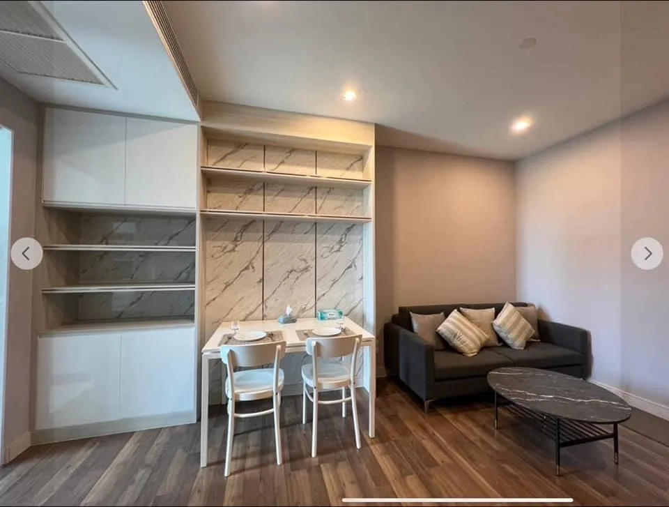 Property photos for The Room Sukhumvit 62