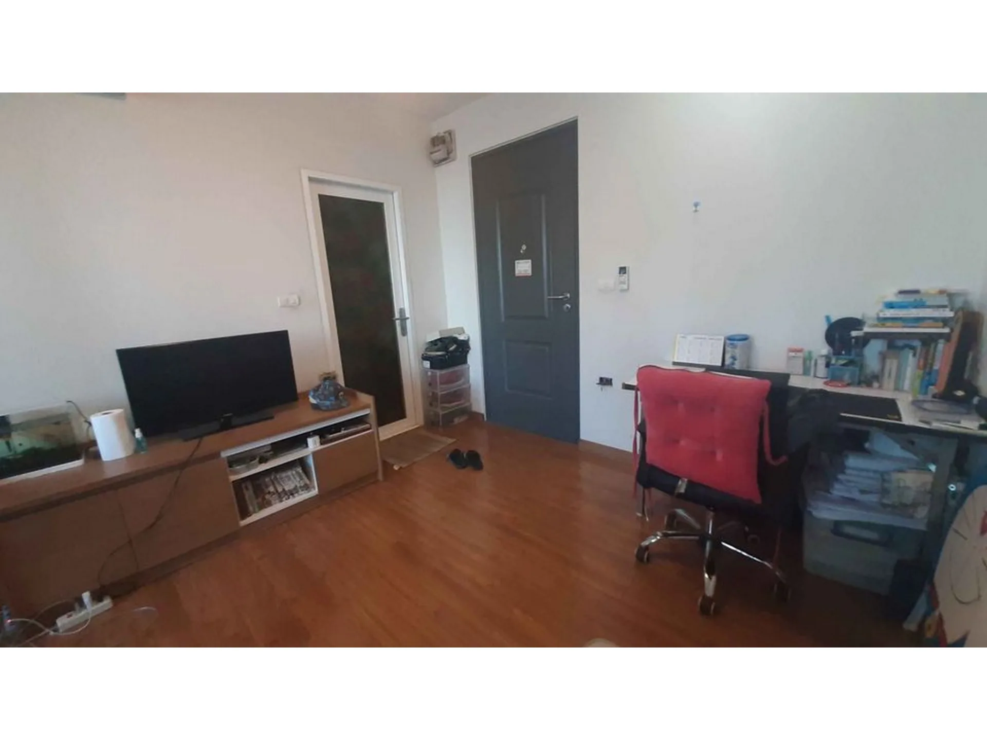 Property photos for I-biza