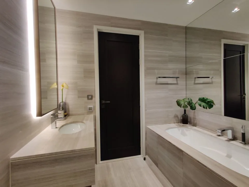 Property photos for The Diplomat 39