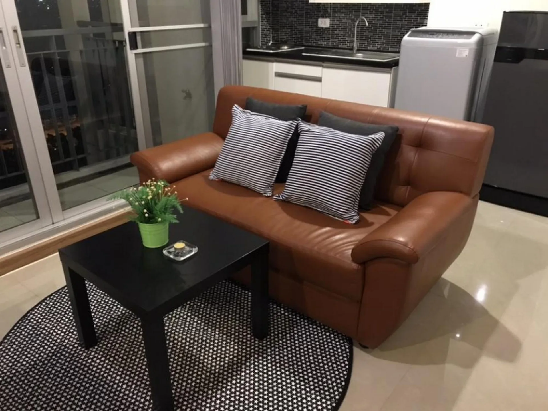 Property photos for The Parkland Taksin - Thapra