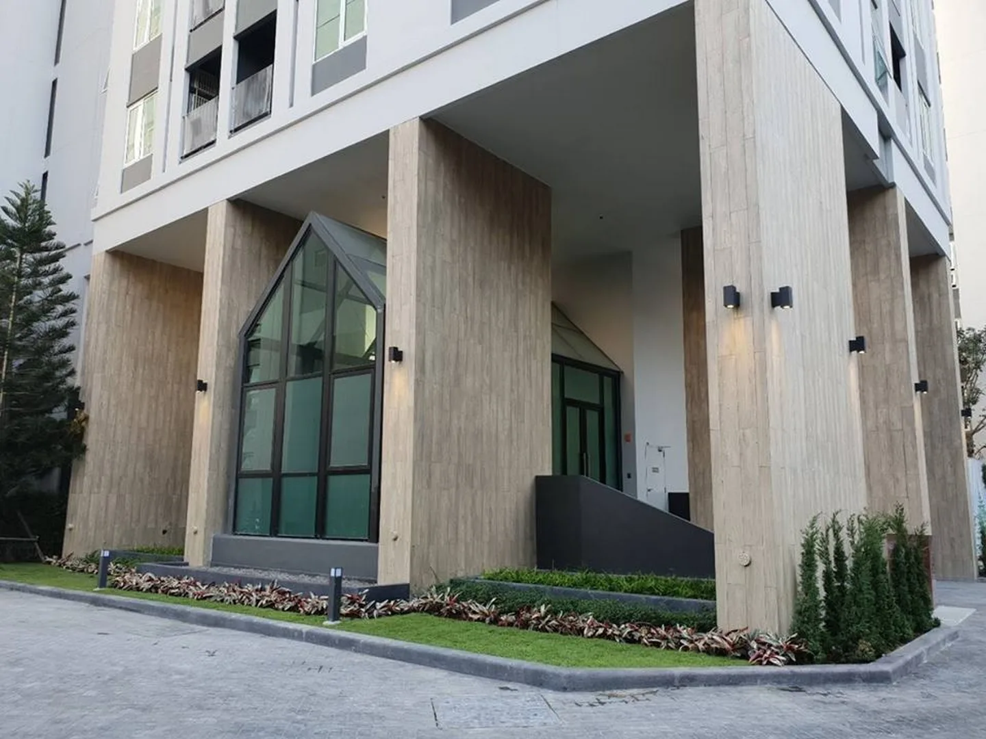 Property photos for Chapter One Eco Ratchada - Huaikwang