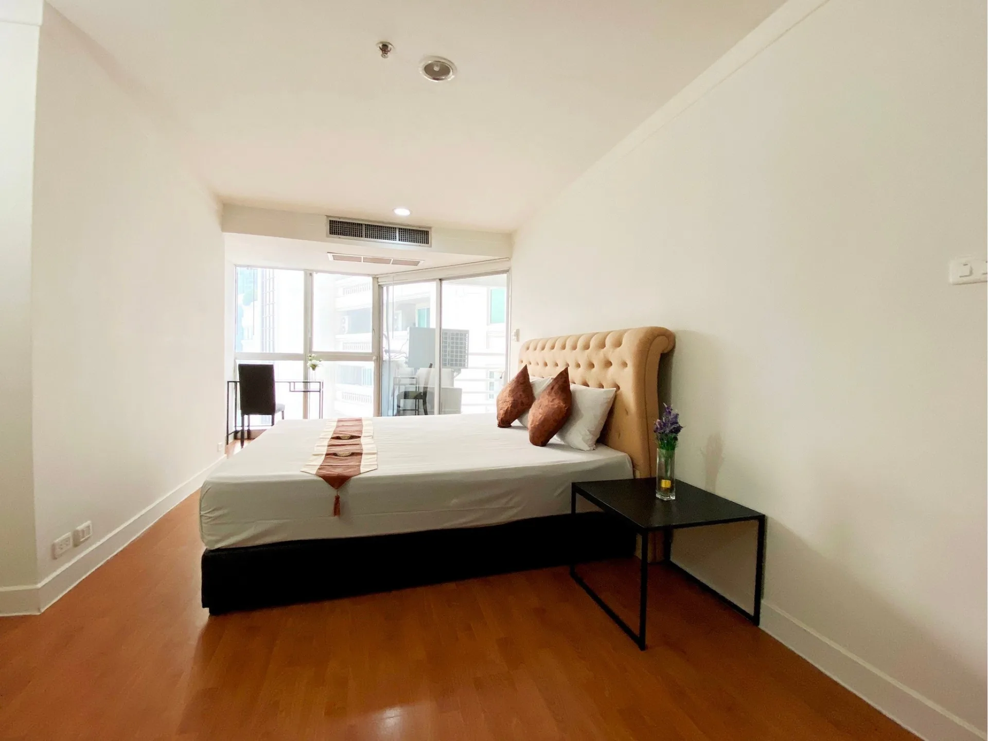 Property photos for The Waterford Diamond