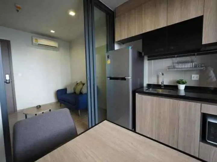 Property photos for The Line Wongsawang
