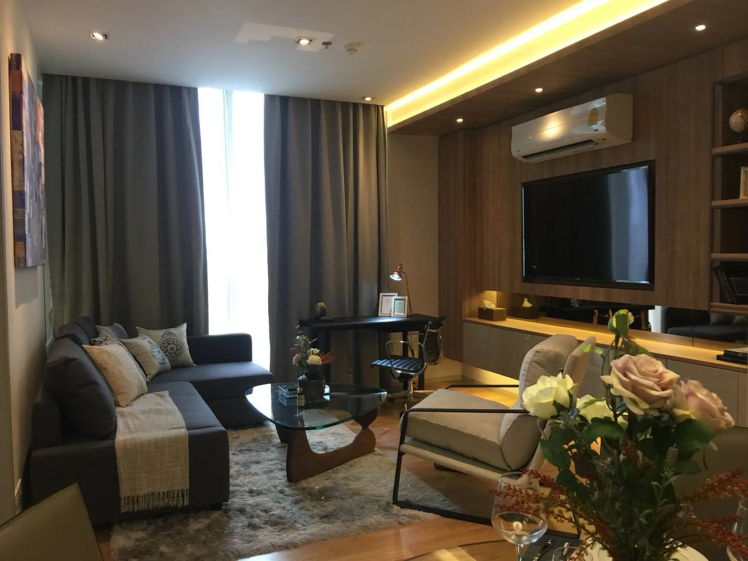 Property photos for Park Origin Phromphong