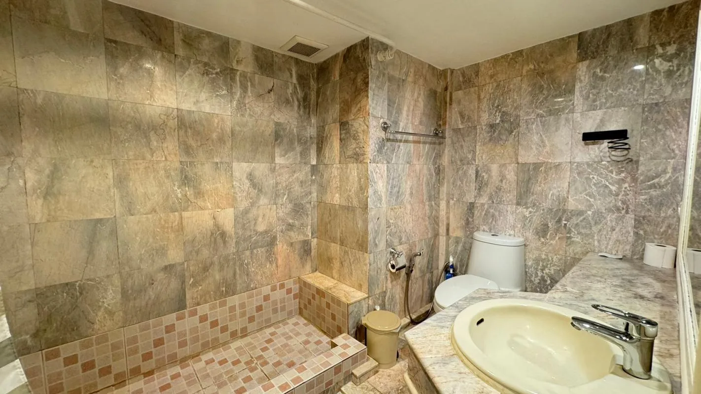Property photos for Saranjai Mansion
