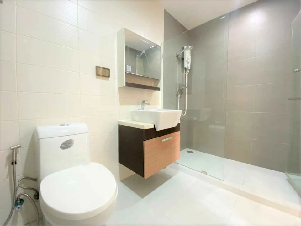 Property photos for Whizdom @ Punnawithi Station