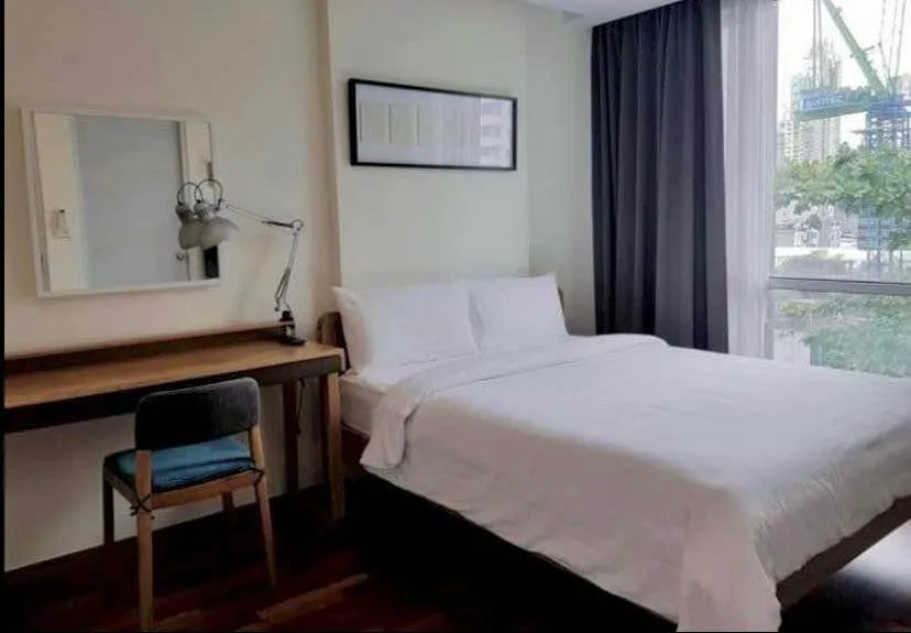 Property photos for Beverly 33