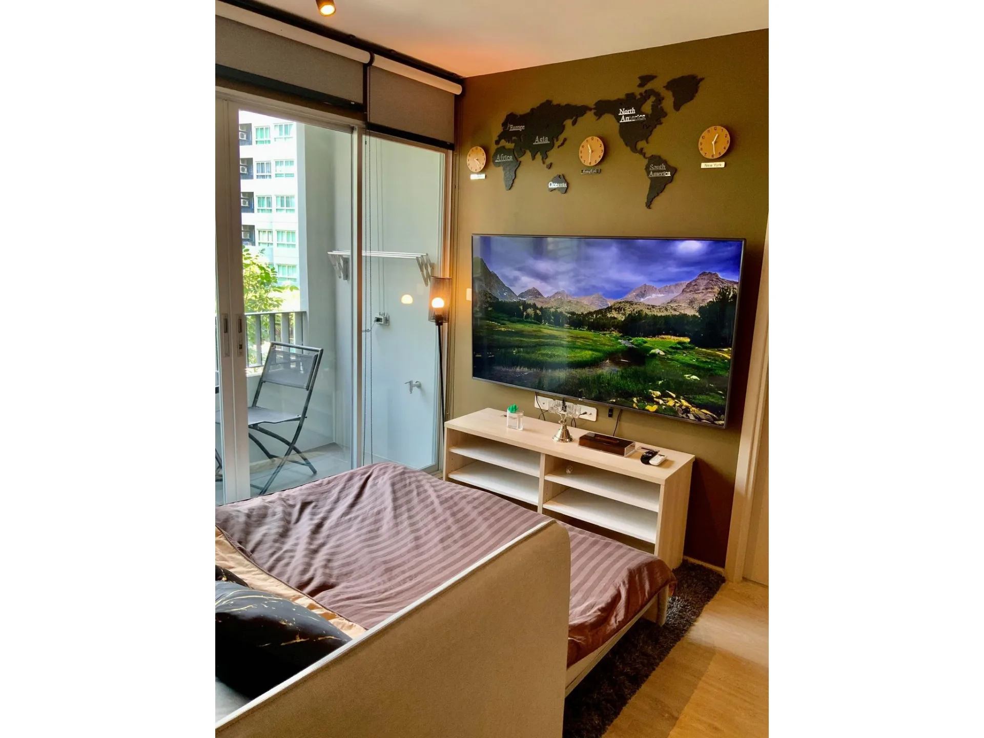 Property photos for Elio Del Ray