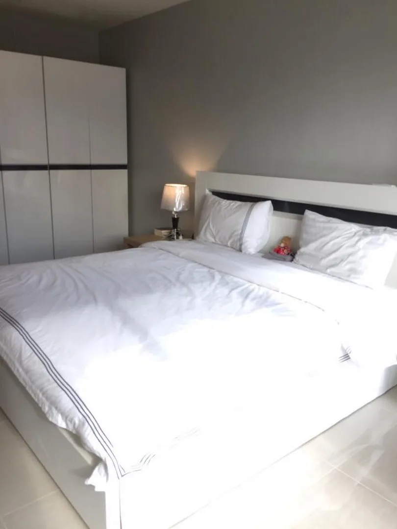 Property photos for Noble Reveal