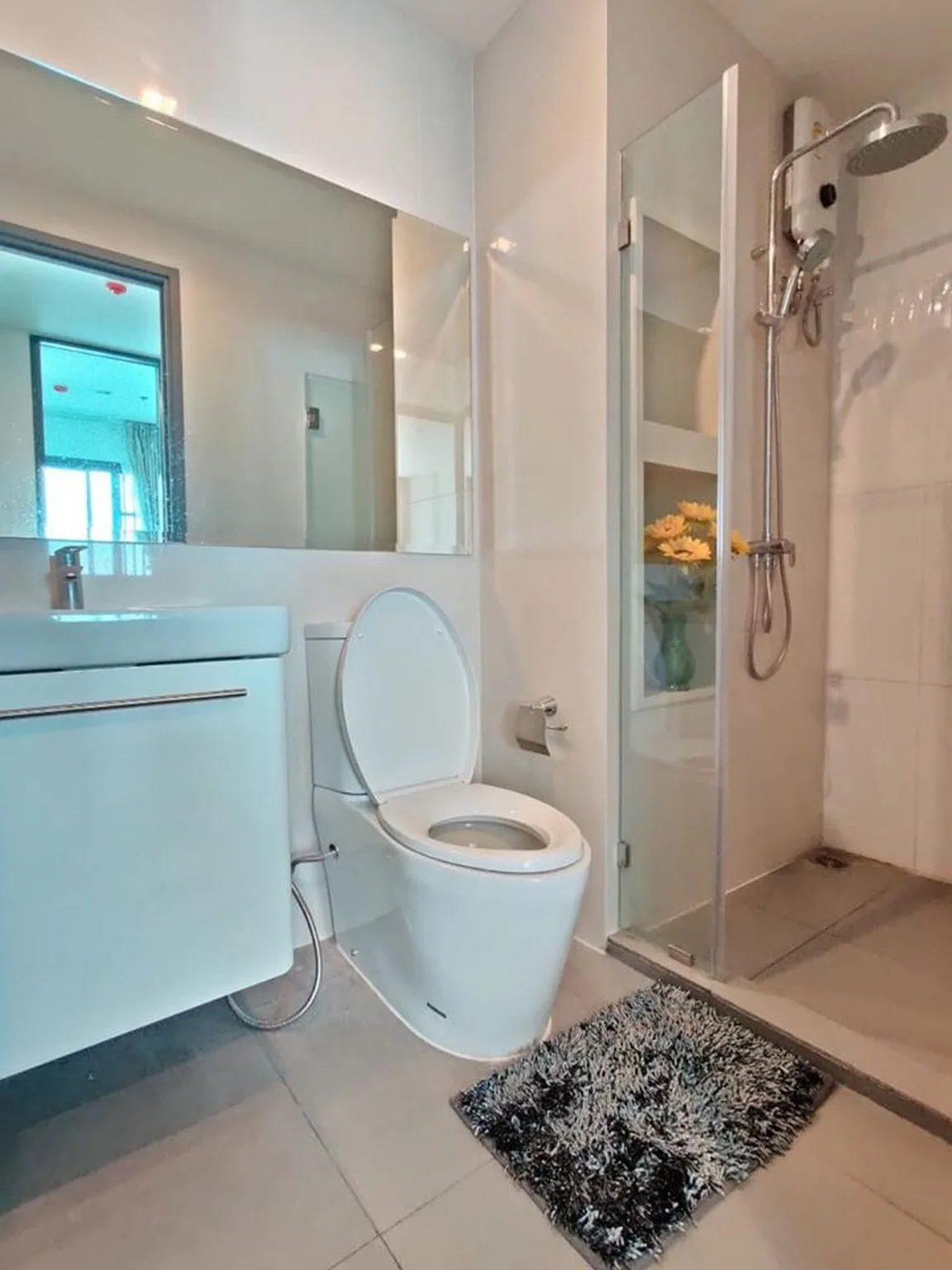 Property photos for Rhythm Rangnam