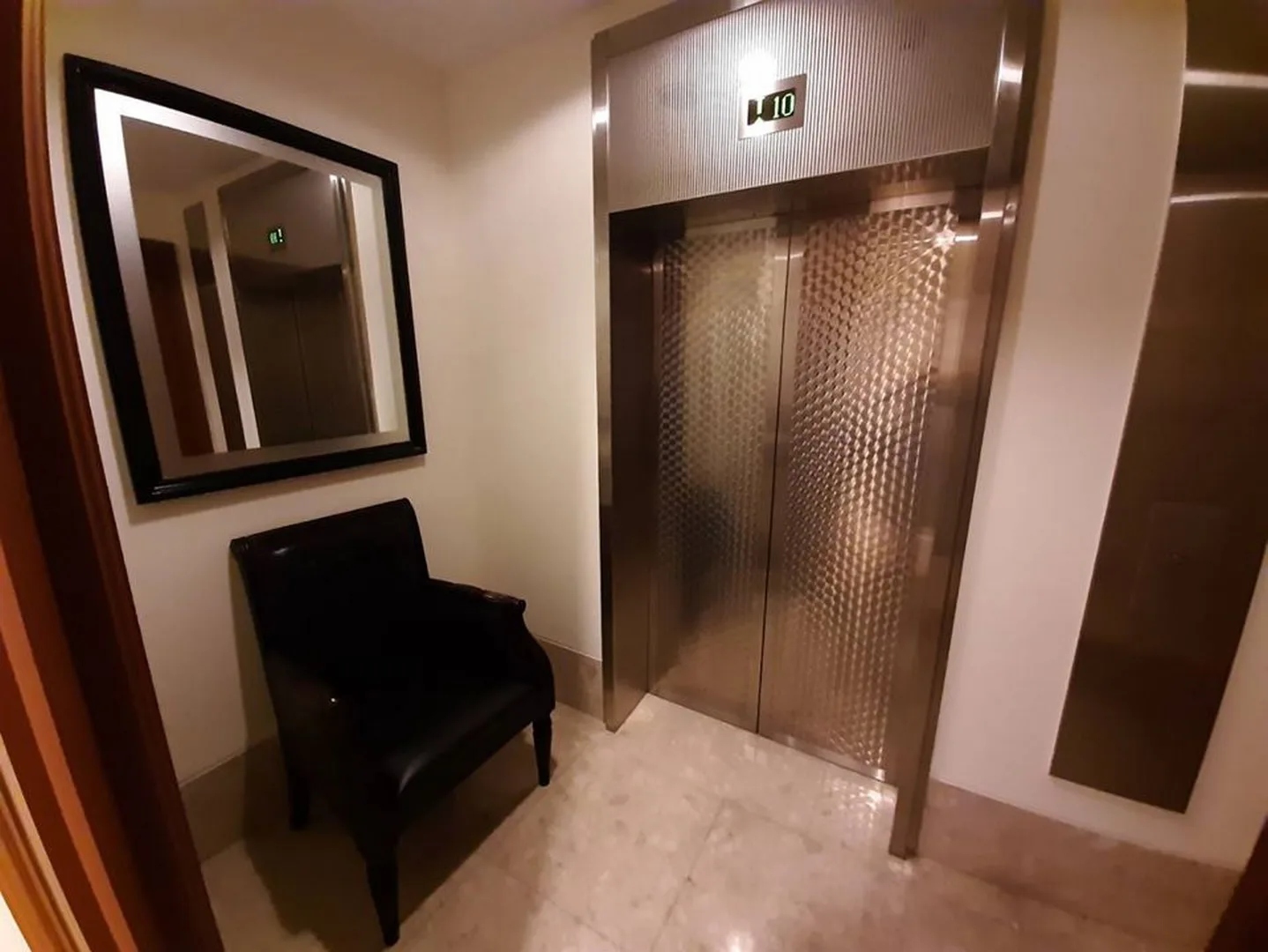 Property photos for Hampton Thonglor 10