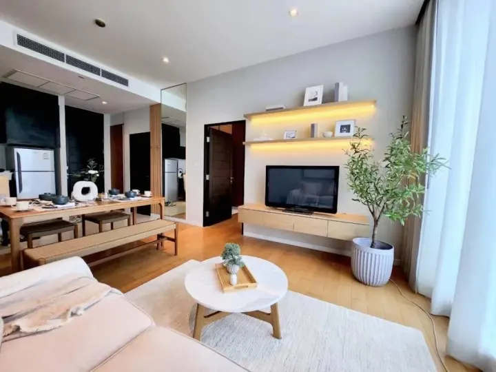 Property photos for Eight Thonglor Residence