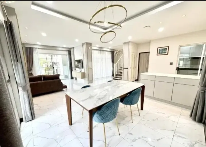 Property photos for Nantawan Sathorn-ratchaphruk