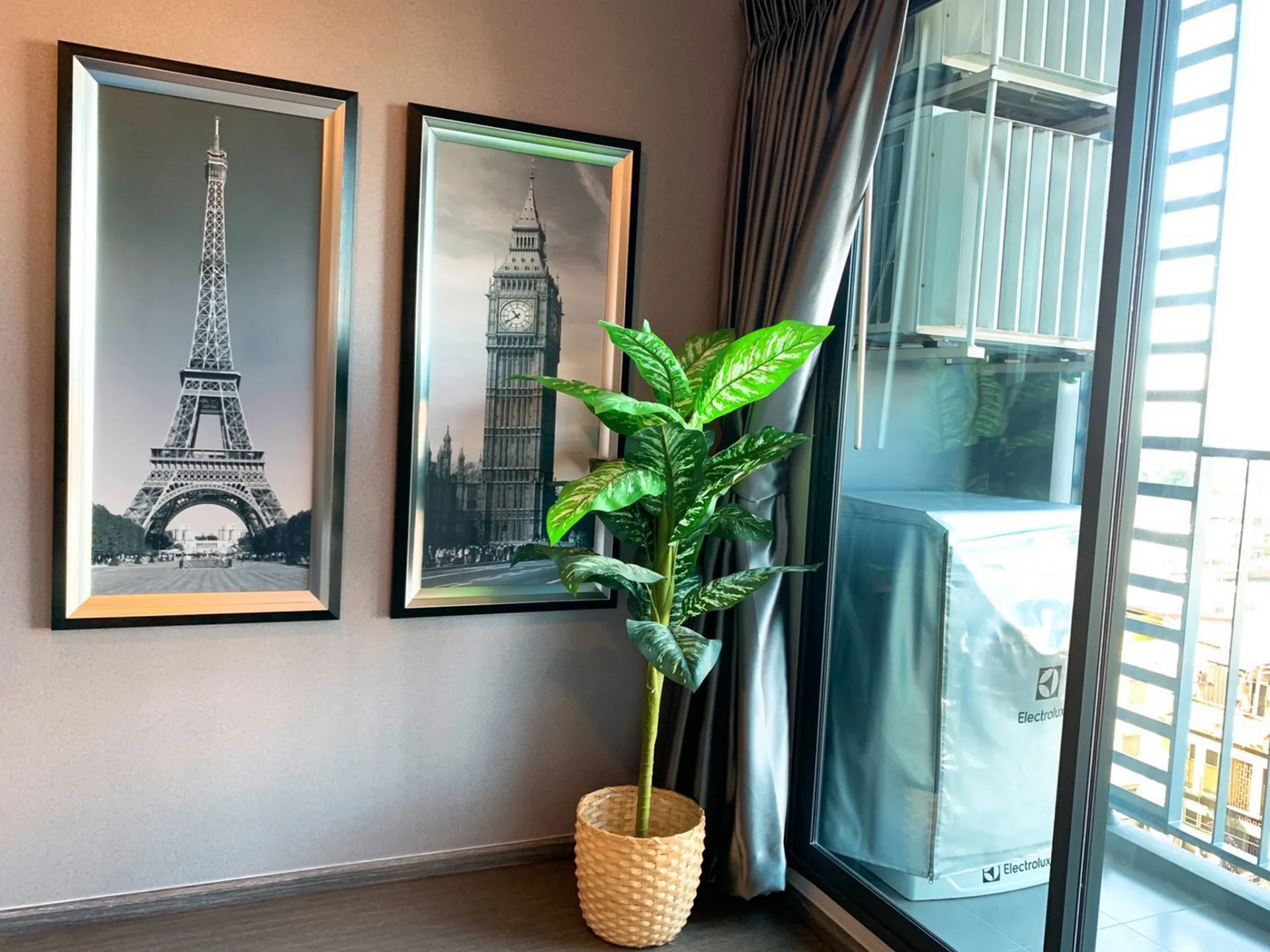 Property photos for Ideo Mobi Sukhumvit 81