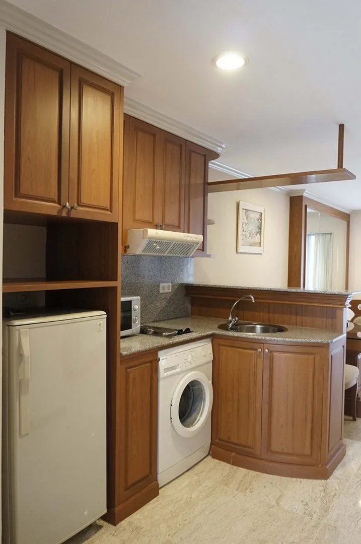 Property photos for Green Point Silom