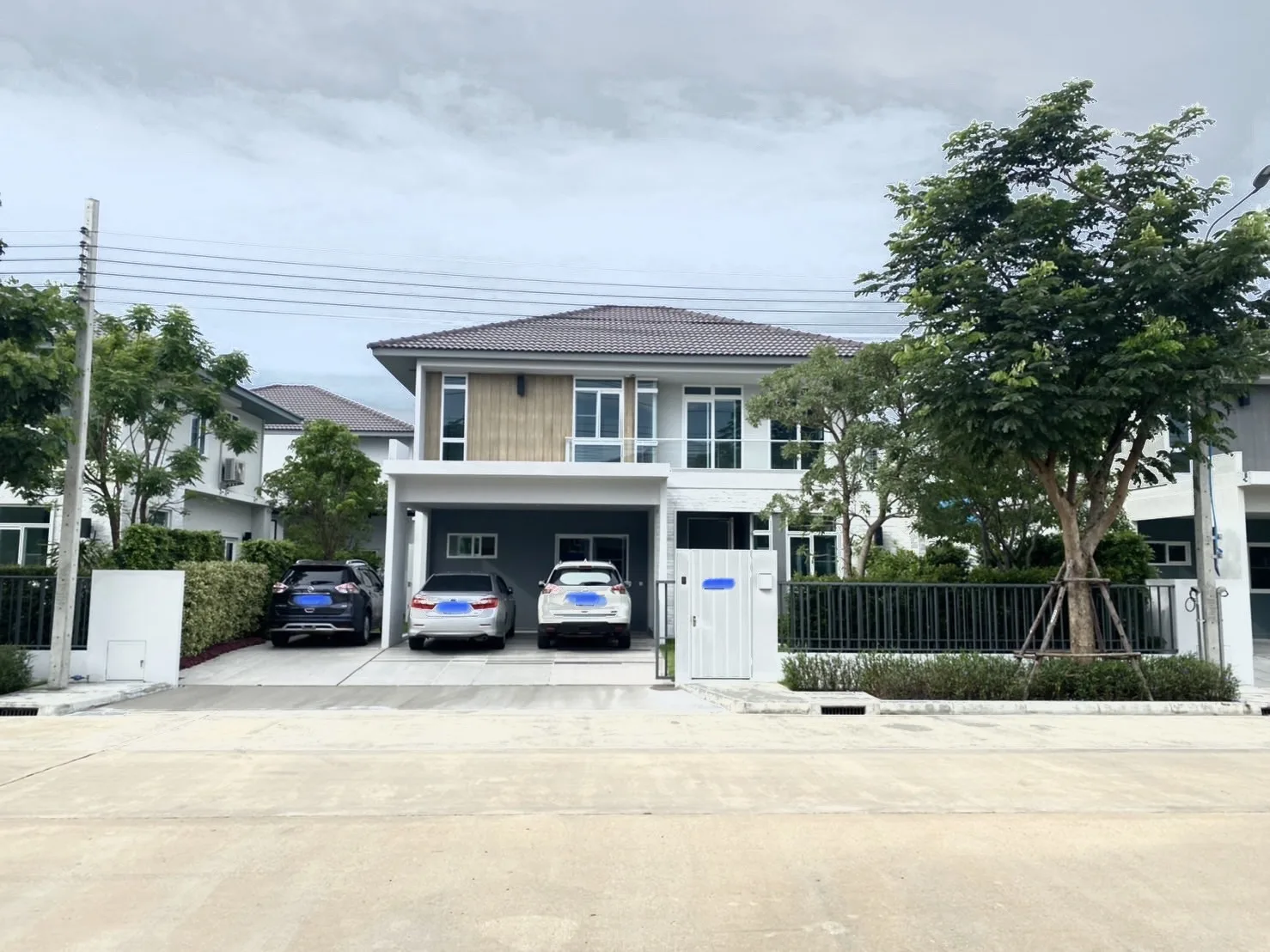 Property photos for Mantana Bangna-wongwaen