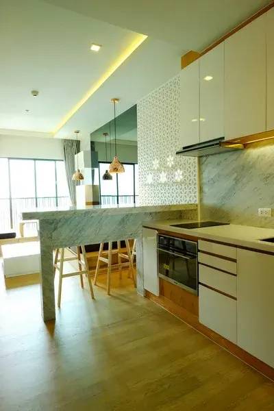 Property photos for Noble Refine