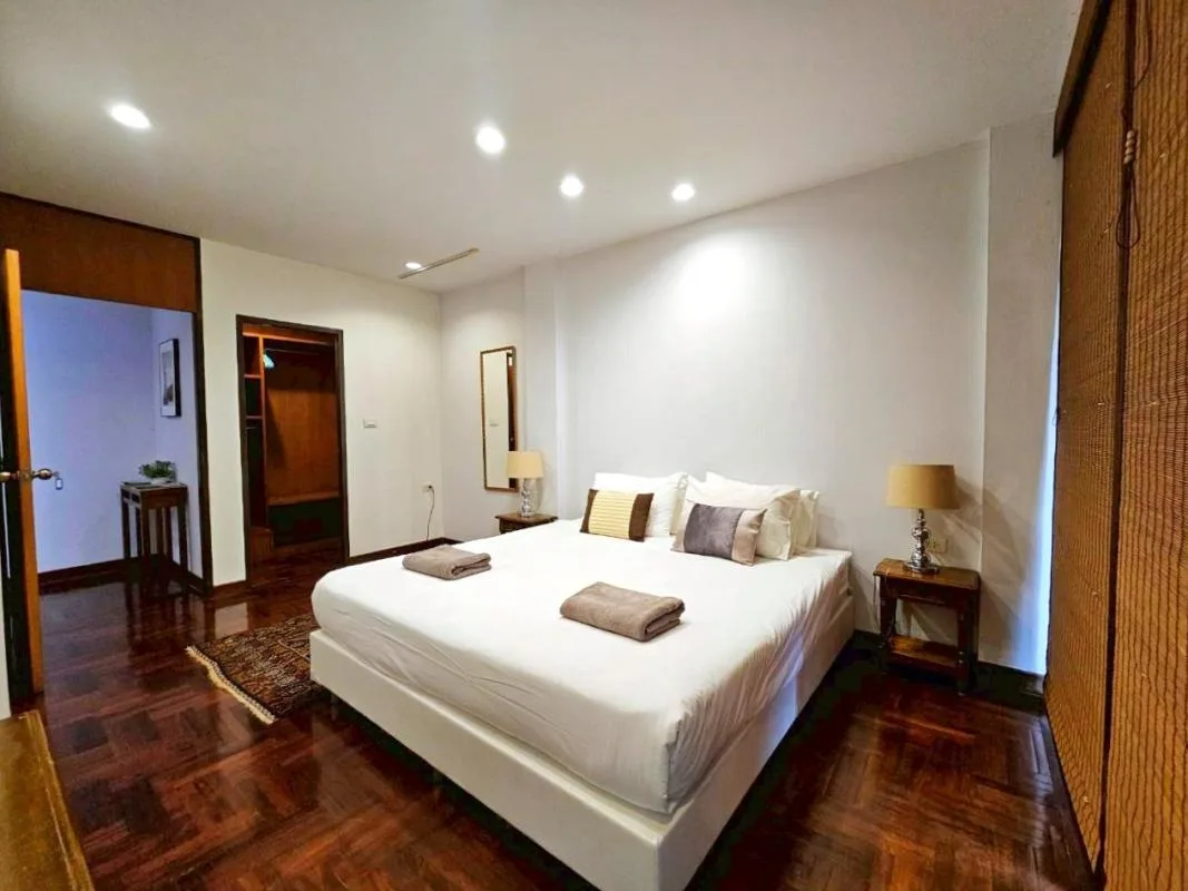 Property photos for Serpentine Residences
