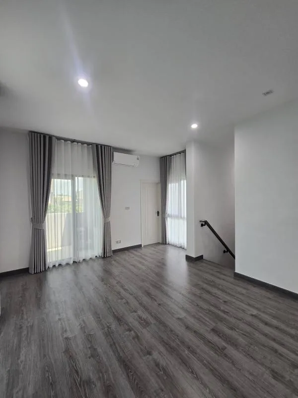 Property photos for Baan Klang Muang Classe Sukhumvit 77