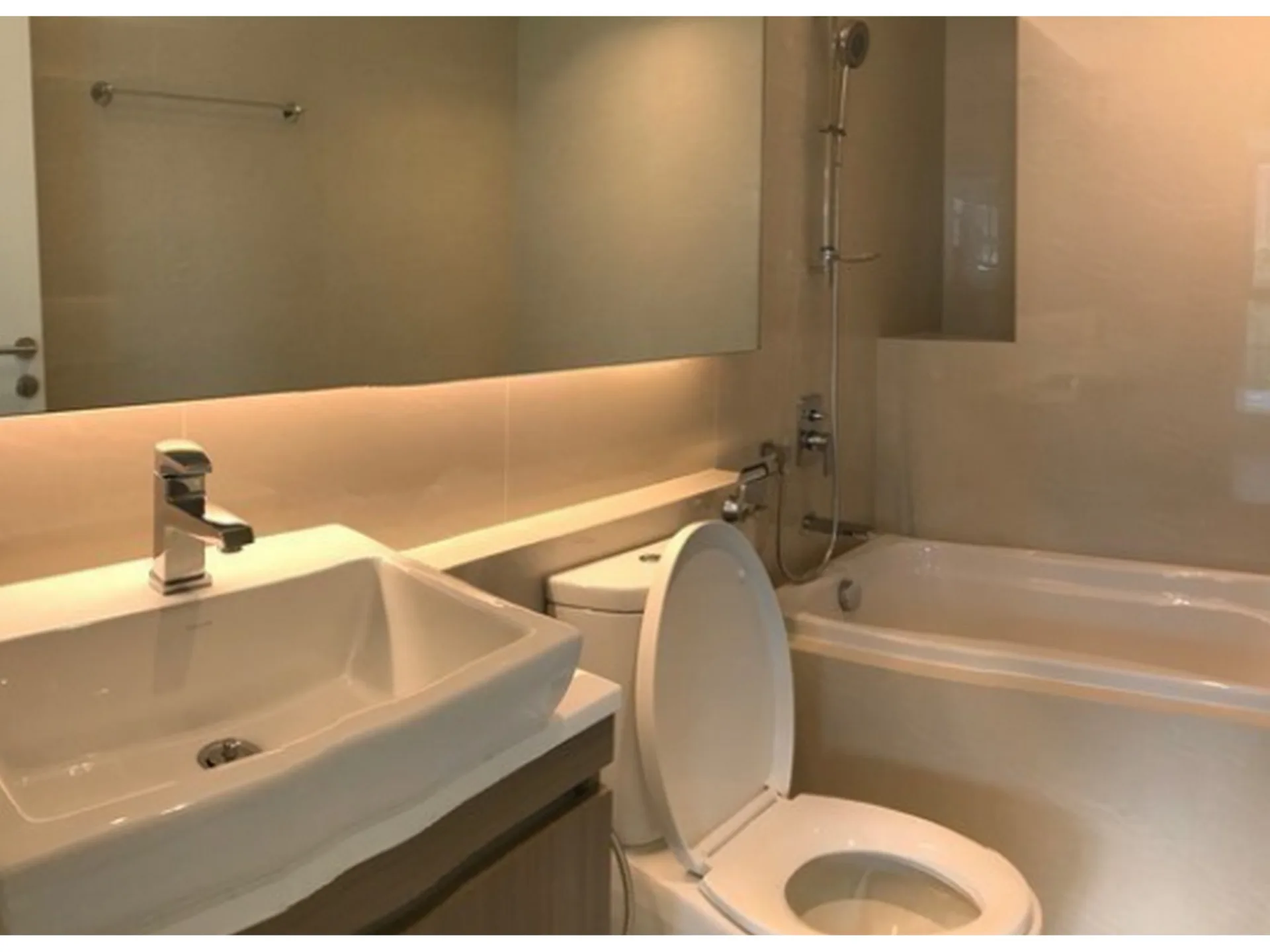 Property photos for Vtara Sukhumvit 36