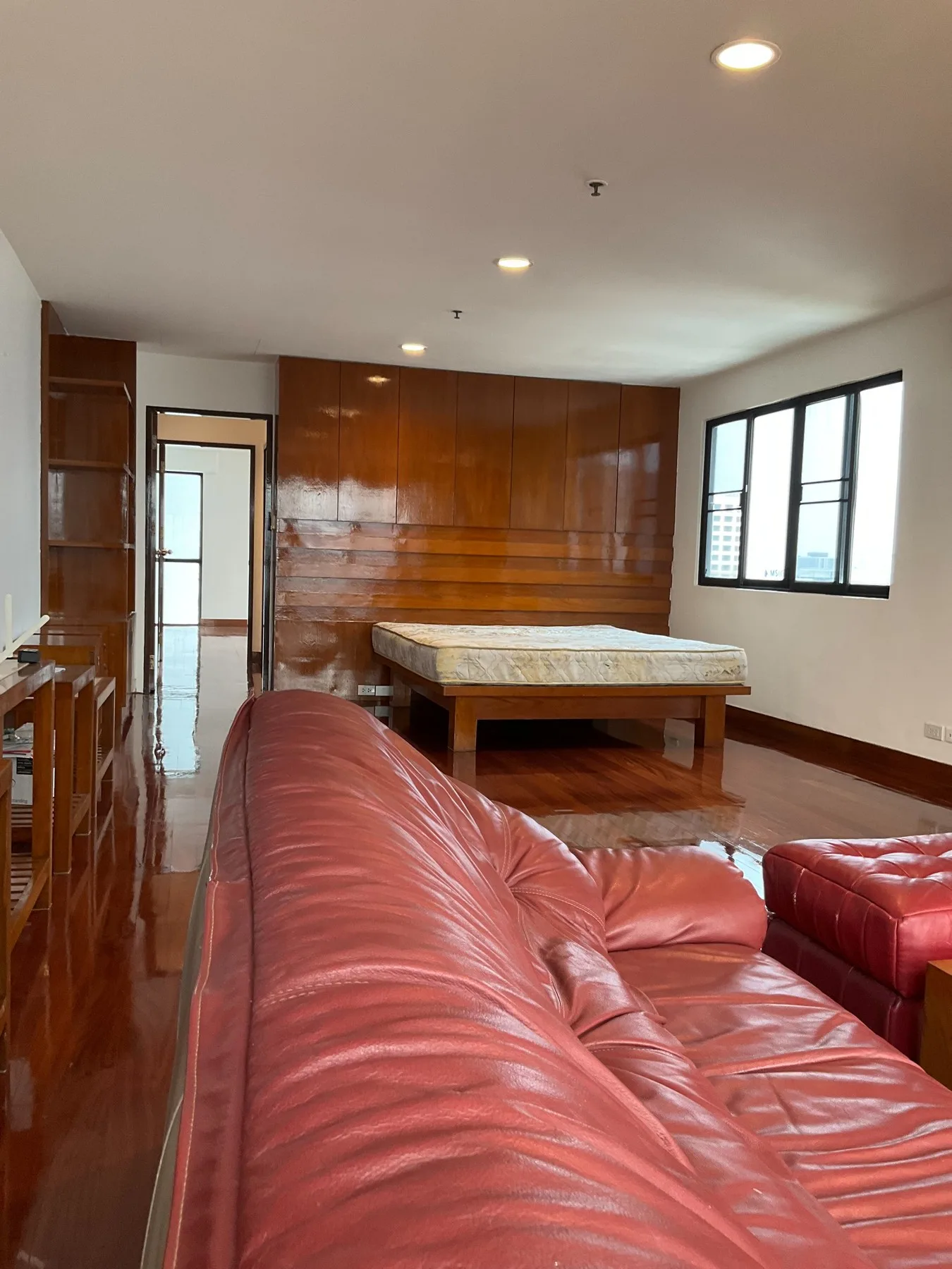Property photos for Kiarti Thanee City Mansion