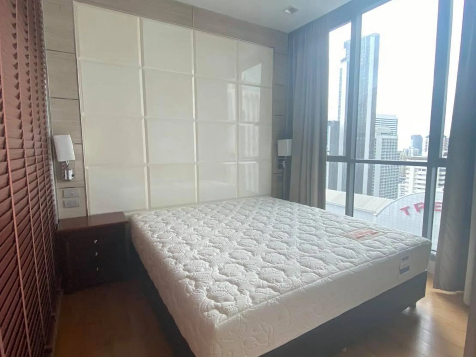 Property photos for Hyde Sukhumvit 13