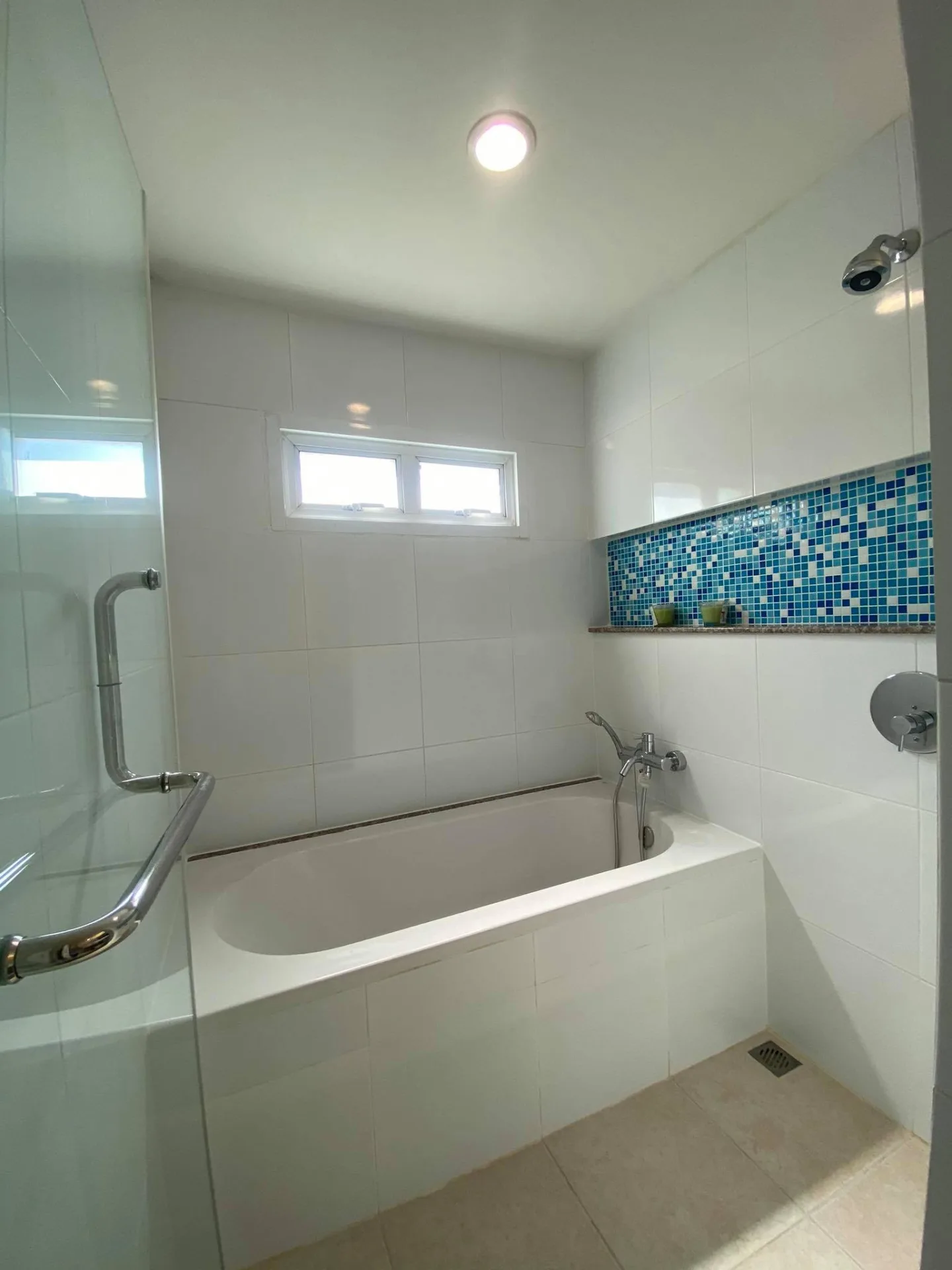 Property photos for Residence 52
