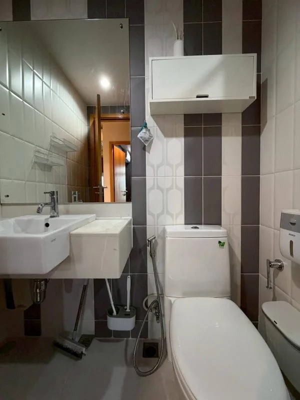 Property photos for Circle Condominium