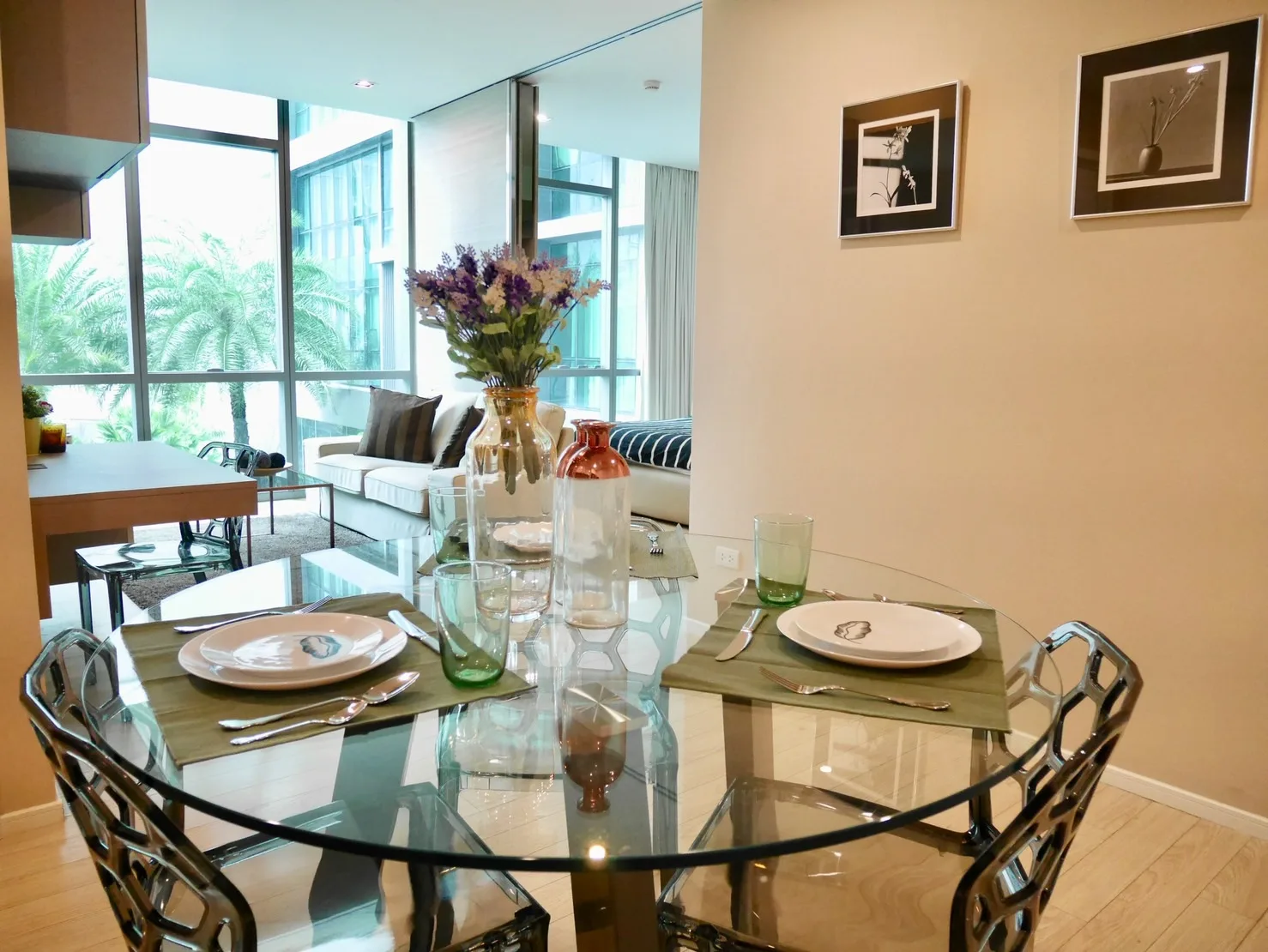 Property photos for The Room Sukhumvit 21
