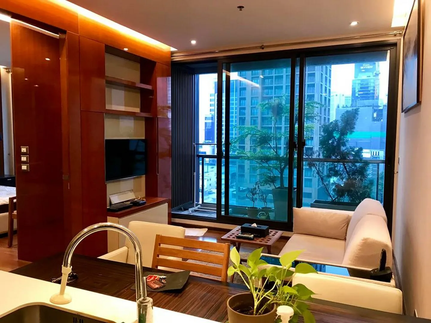 Property photos for The Address Sukhumvit 28