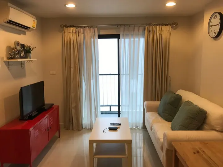 Property photos for Zenith Place Sukhumvit 42