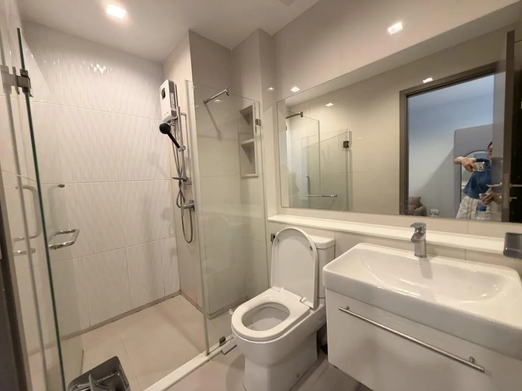 Property photos for Life Asoke Hype