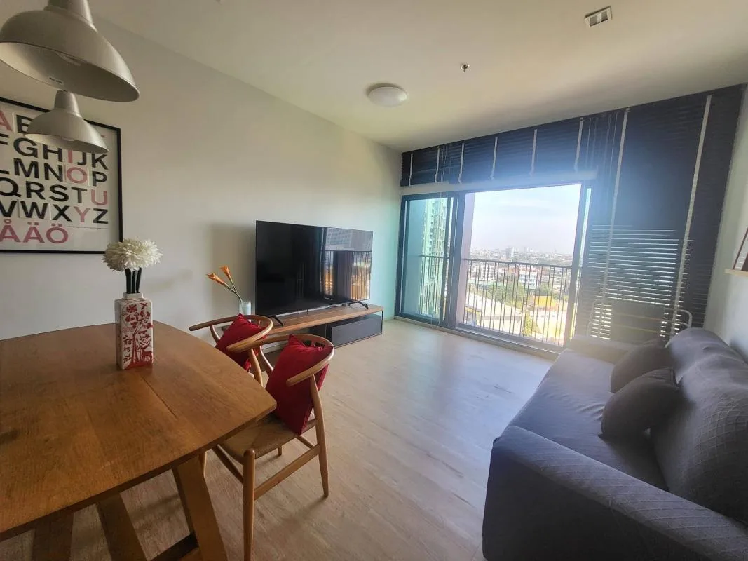 Property photos for Noble Reveal