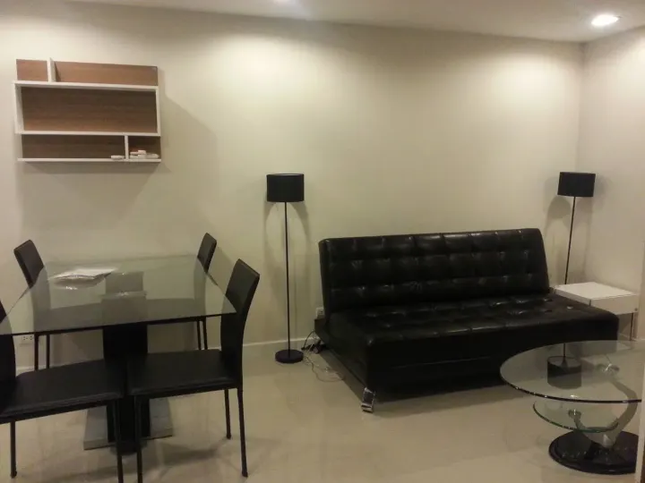 Property photos for Zenith Place Sukhumvit 42