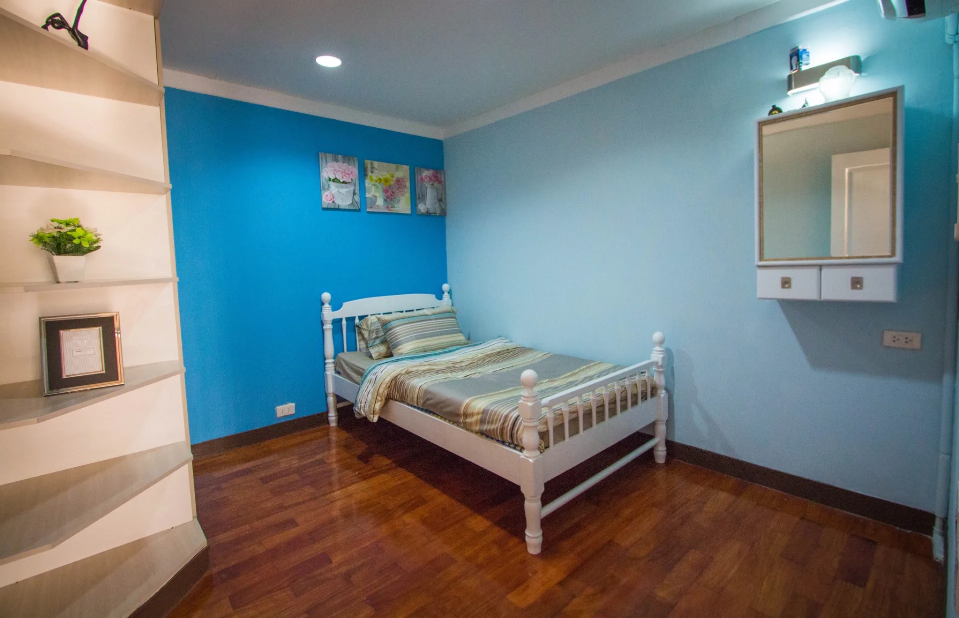 Property photos for The Waterford Diamond