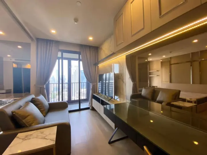 Property photos for Ashton Asoke