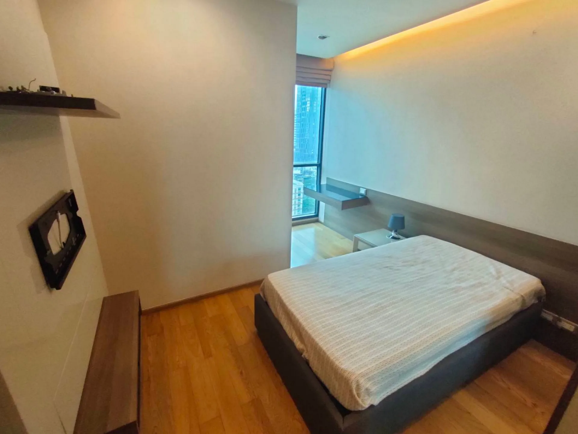 Property photos for The Address Sathorn