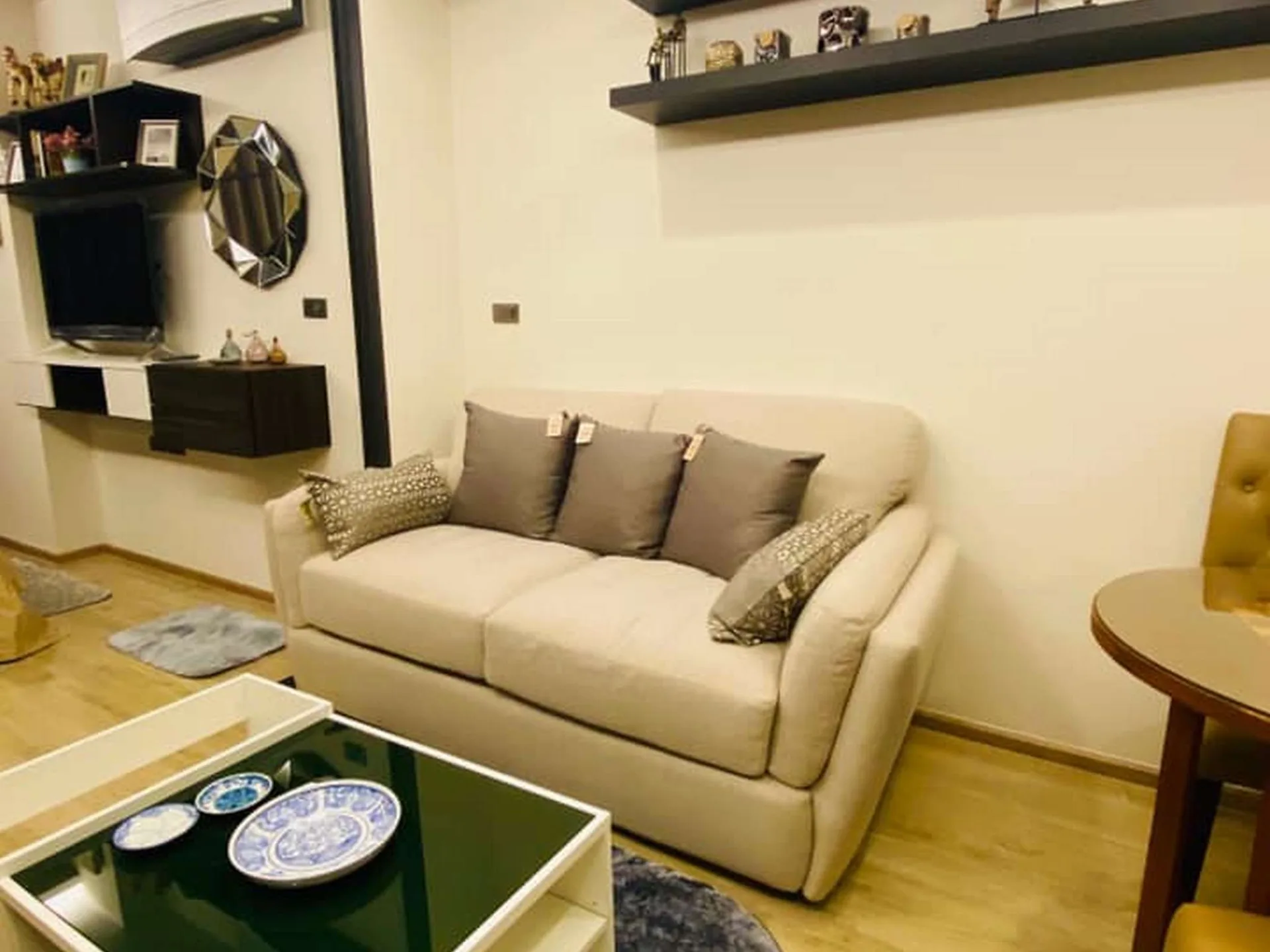 Property photos for 168 Sukhumvit 36