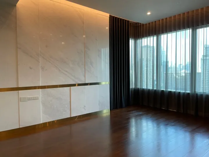 Property photos for 185 Rajadamri