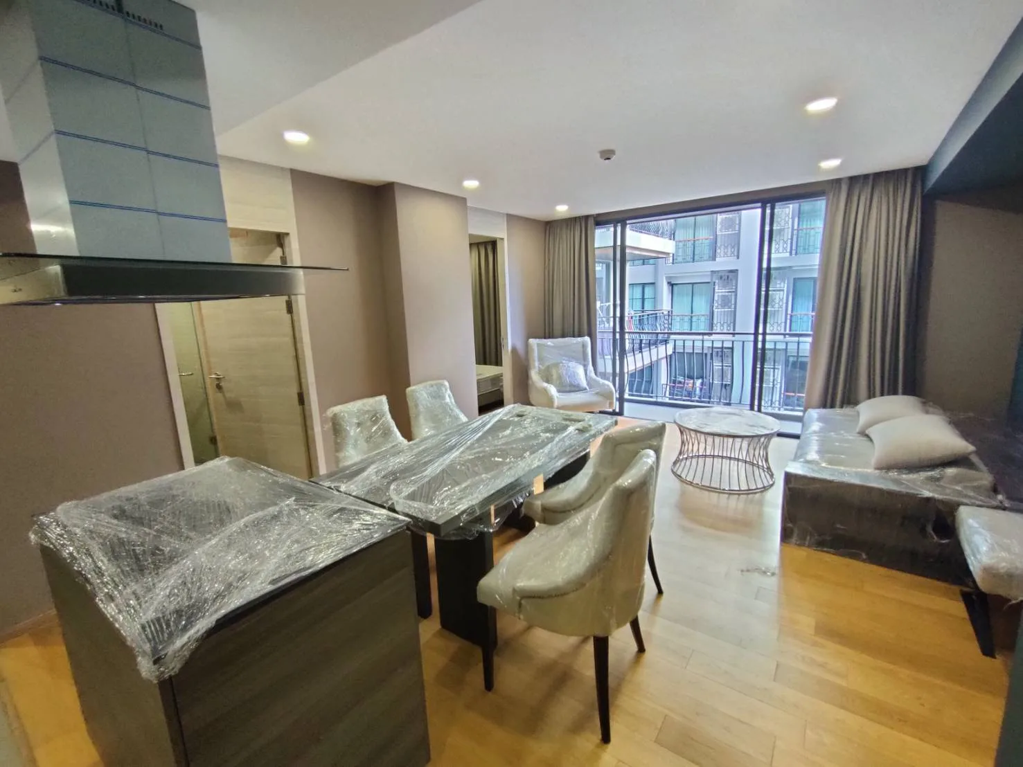 Property photos for Klass Condo Langsuan