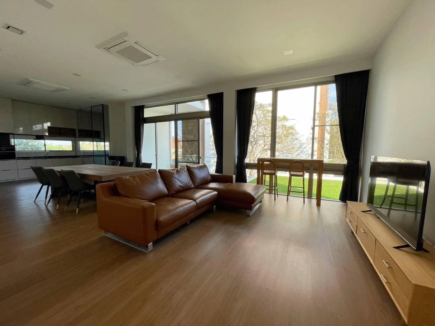Property photos for Vive Rama 9