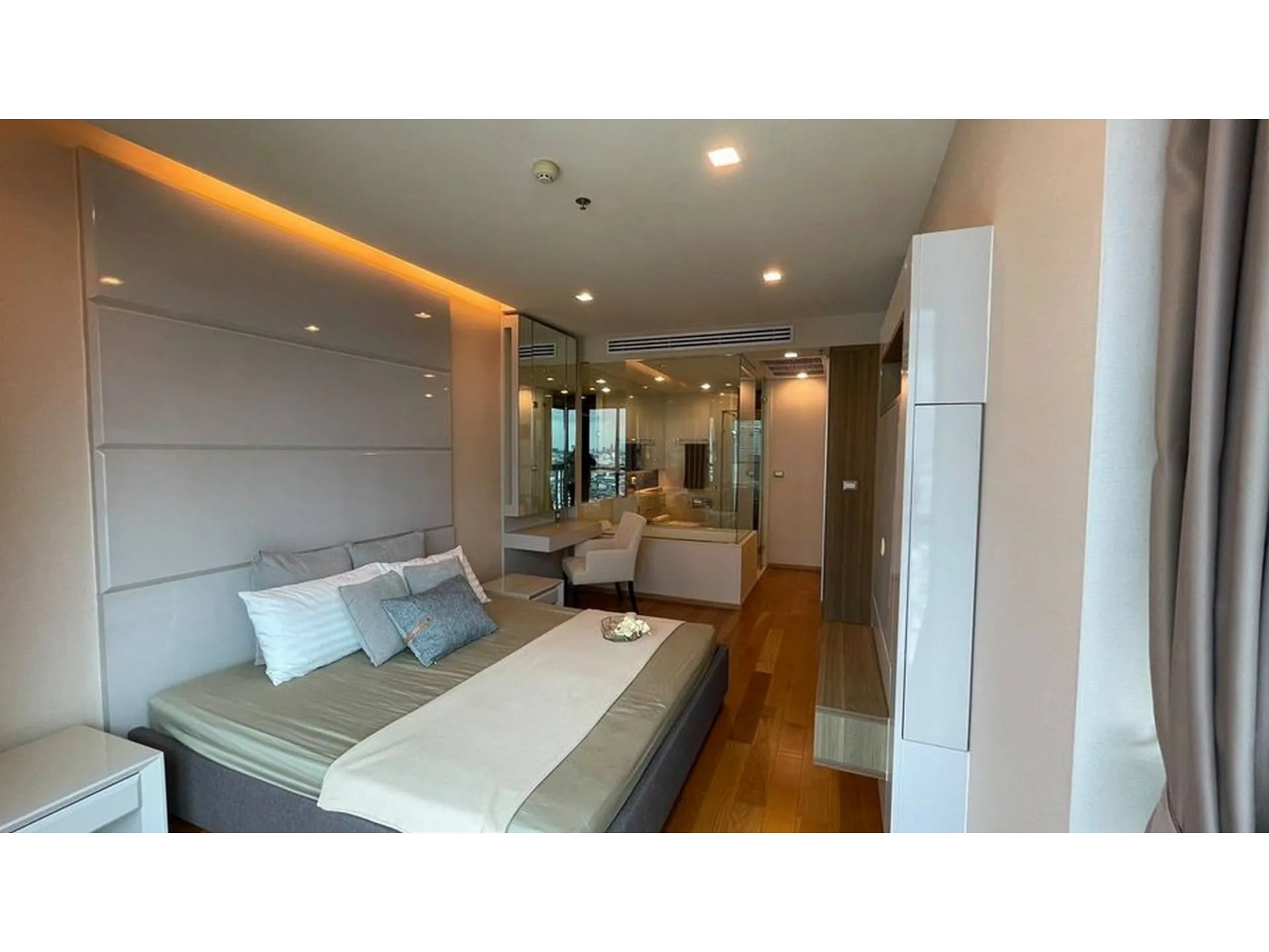 Property photos for The Address Sathorn