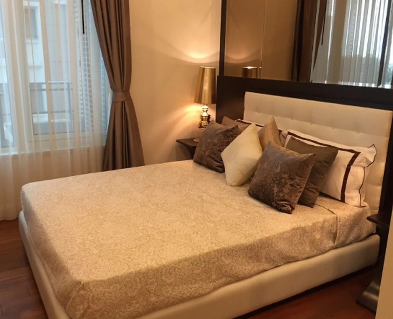 Property photos for Q Langsuan