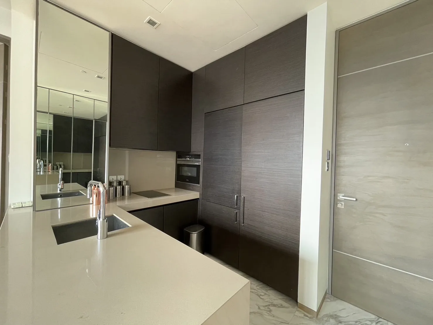 Property photos for Saladaeng One