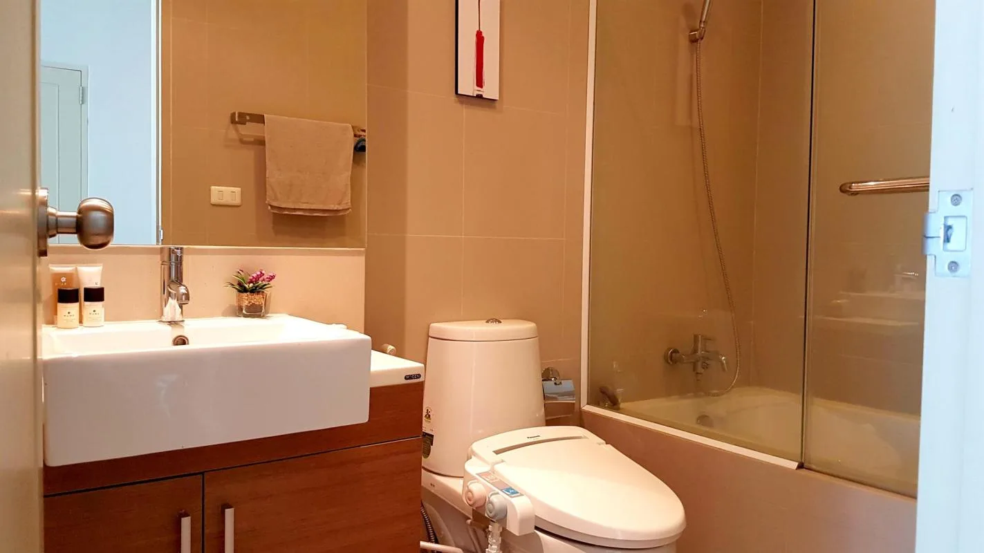 Property photos for Noble Reveal