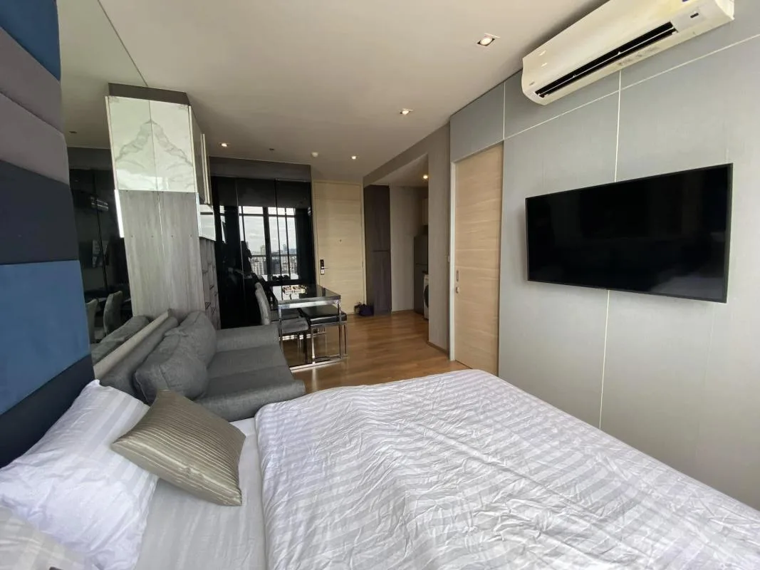 Property photos for Park Origin Phromphong